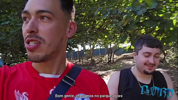 câmeras de segurança flagram machos fudendo no mato (COMPLETO NO RED)