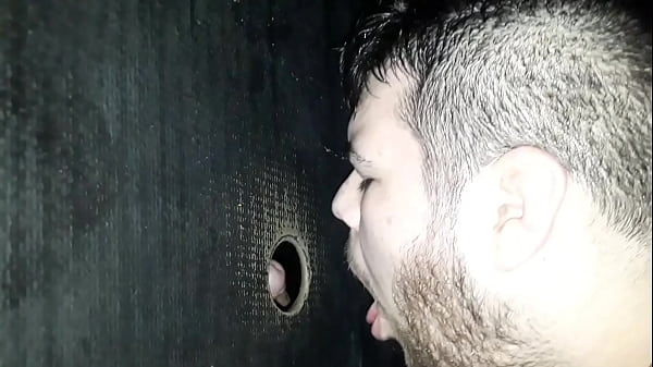 Fui no Glory Hole de SP pela Primeira vez e Levei Gozada – Parte 3/3 (COMPLETO NO SHEER E XVIDEOS RED)