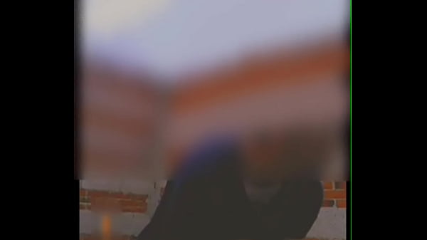 Pasándola rico en una casa abandonada desnudo y masturbándome analmente