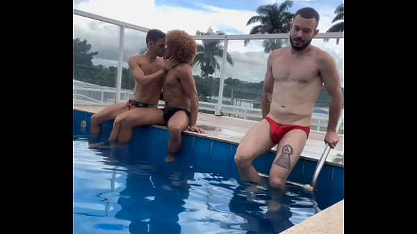 Reverzamento de Rola na cu do boy