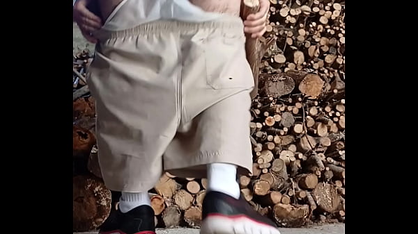 Sentando no pau