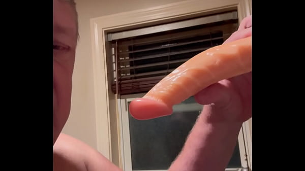 Training to deep throat