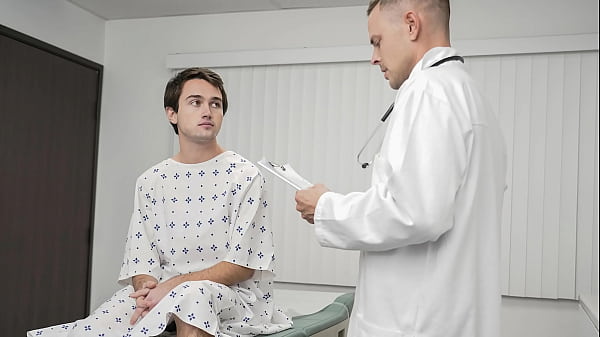 Twink Trying the Doctor’s Best Treatment – Doctorblows