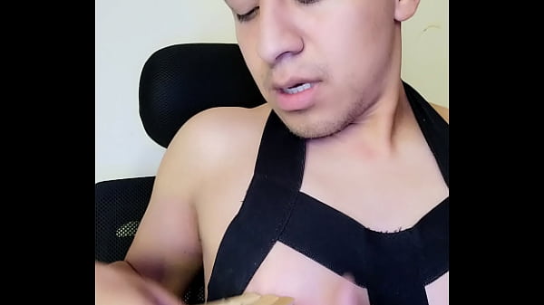 Nipple clamps game