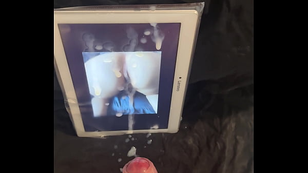 Cum tribute on Kate’s horny ass