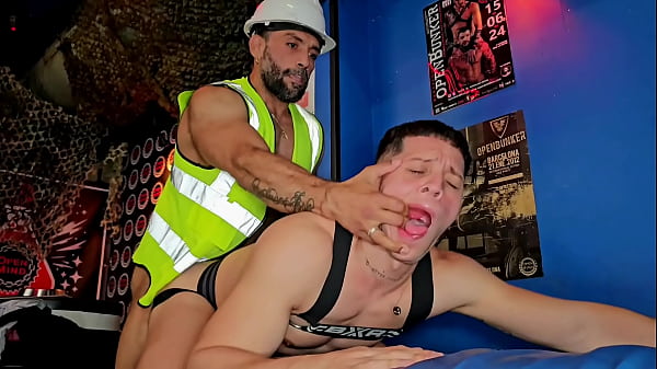 Raw & Deep Inspection at the Cruising Bar