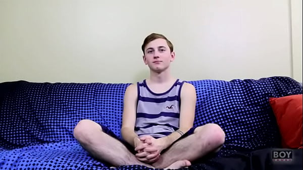 Twink Cole Clair Loves Stroking His Gorgeous Cock