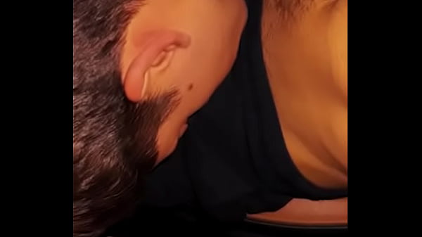 Desconocido me practica sexo oral en mi auto cuando estaba estacionado y me lo follo