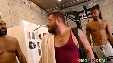 Hot Gay Gangbang in Private Gym