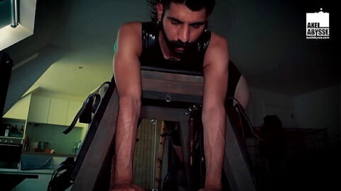 Axel Abysse Rims Leon Ass While Giving Him Anal Fisting