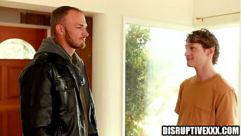 Ex-con barebacks friend’s step brother