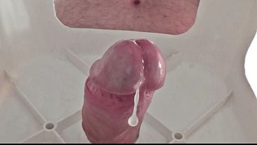 pau grosso bonito gozando farto 7 vezes em seu buraco de glory hole